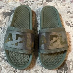 APL Women's Techloom Slides- Fatigue